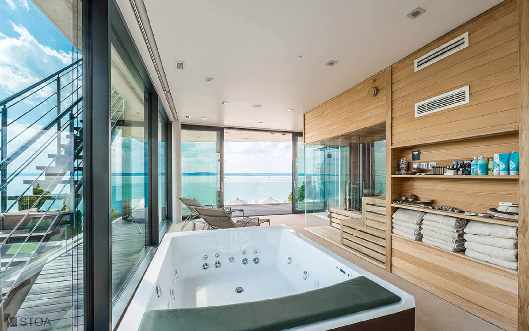 Balatonparti Villa - STOA STUDIO